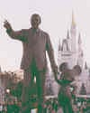 Walt and Mickey, Tokyo.jpg (229573 bytes)
